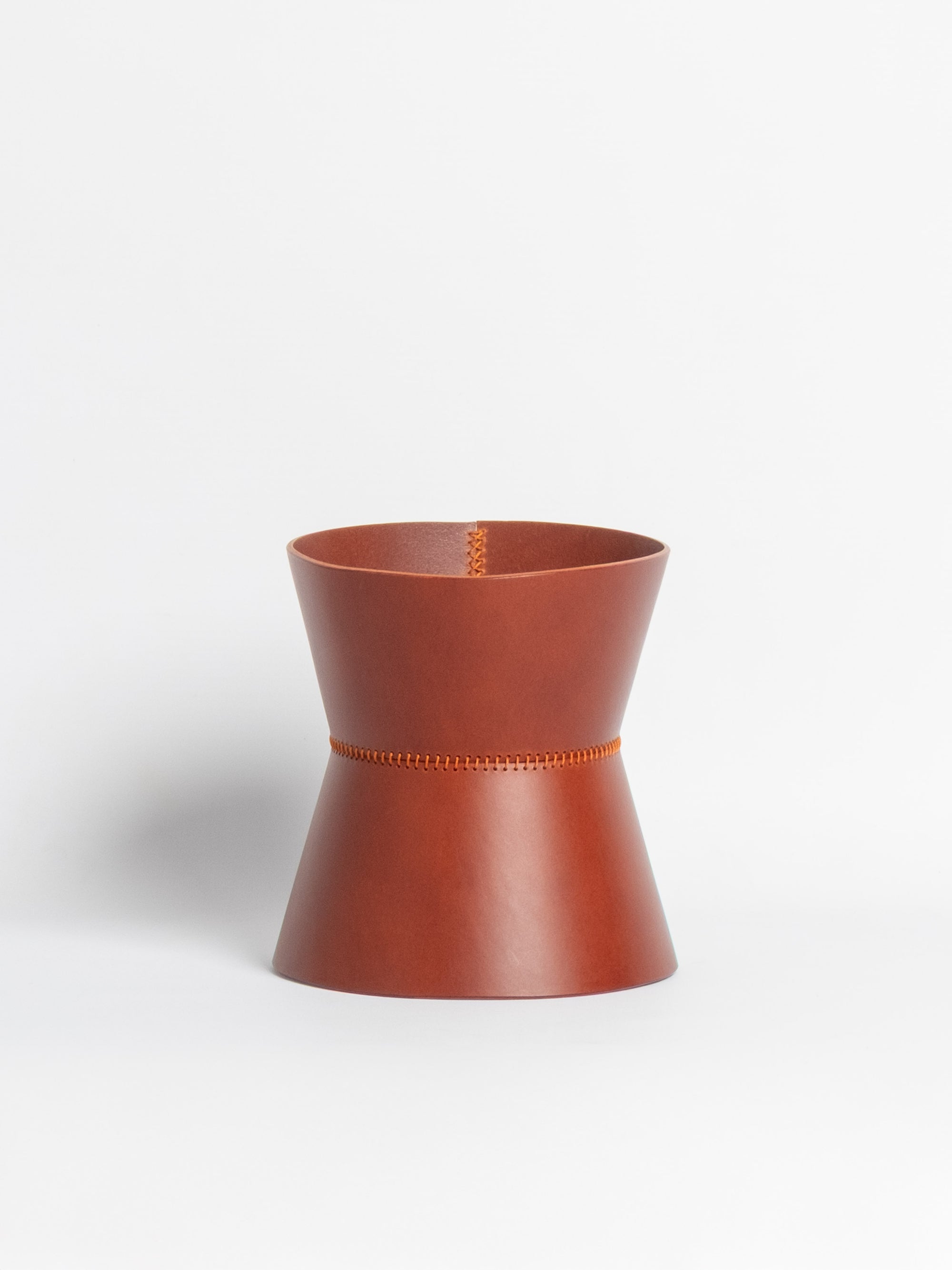Abundantia Vase - Medium