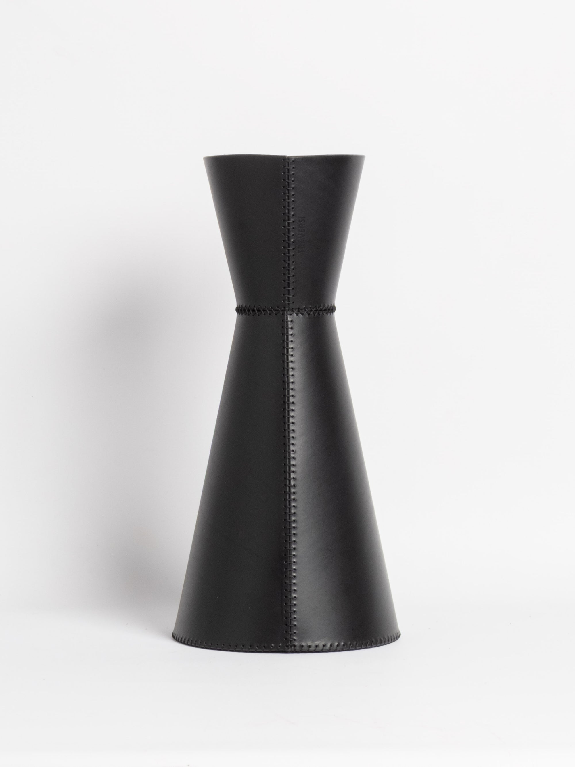 Monas Vase - Tall